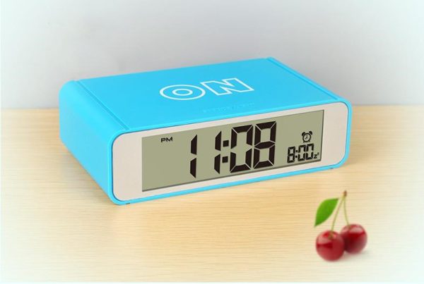 Smart luminous bedside flip digital alarm clock (4)