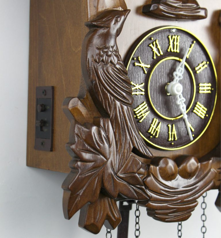 best cuckoo clock Wall Clock Manufacturers